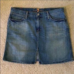 ⭐️ 3 for $15 7 For All Mankind Denim Mini Skirt